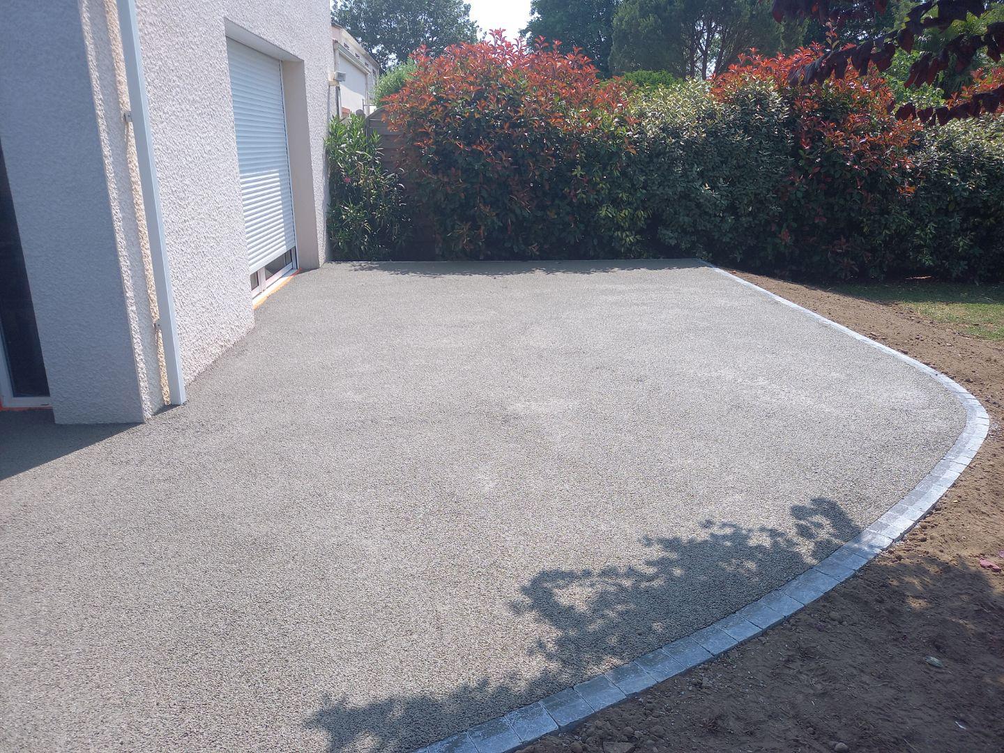 Terrasse en béton drainant